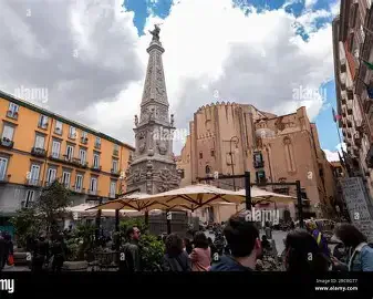 Piazza San Domenico Maggiore
